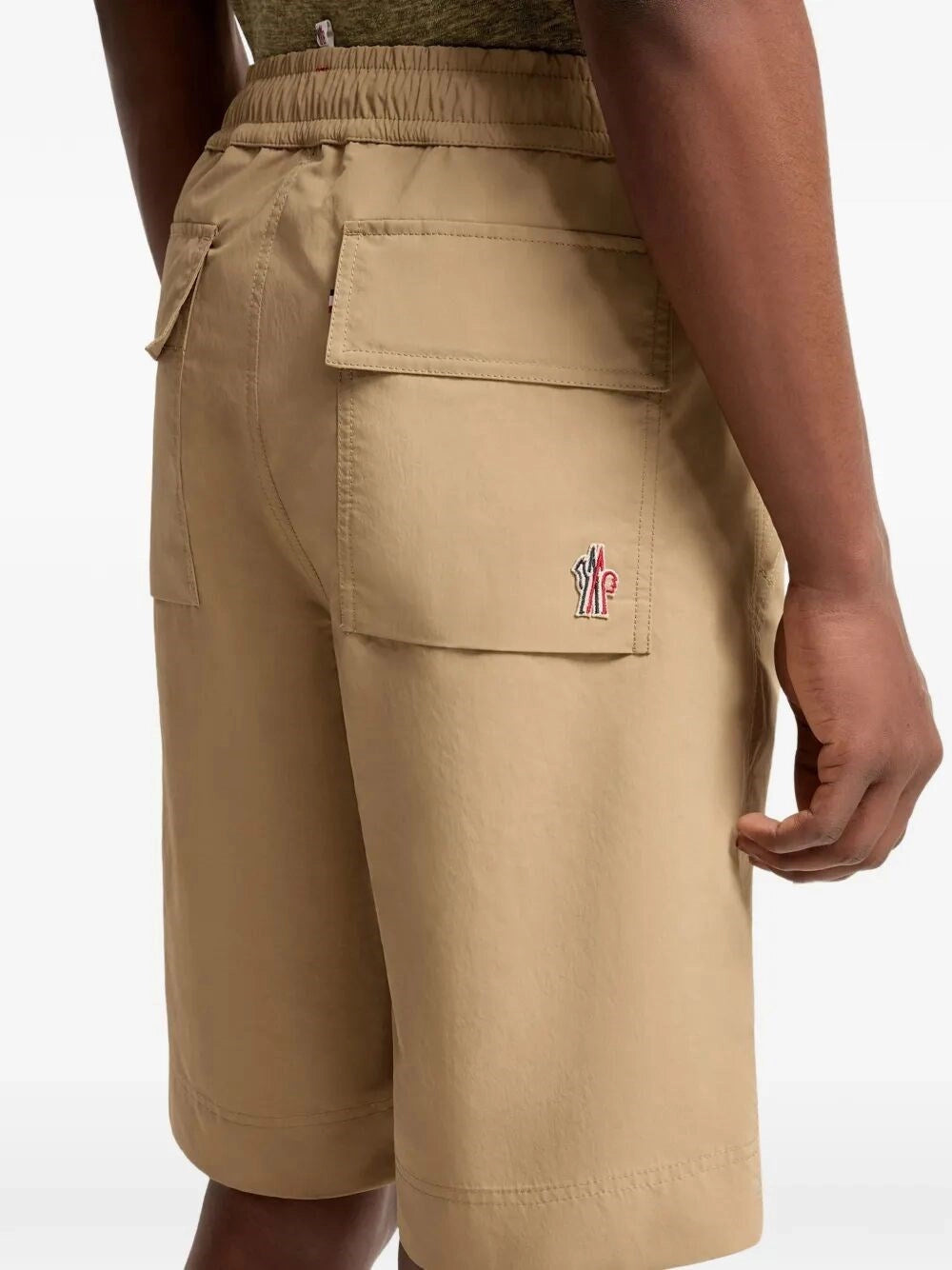 Shorts Cammello Logo Retro Moncler