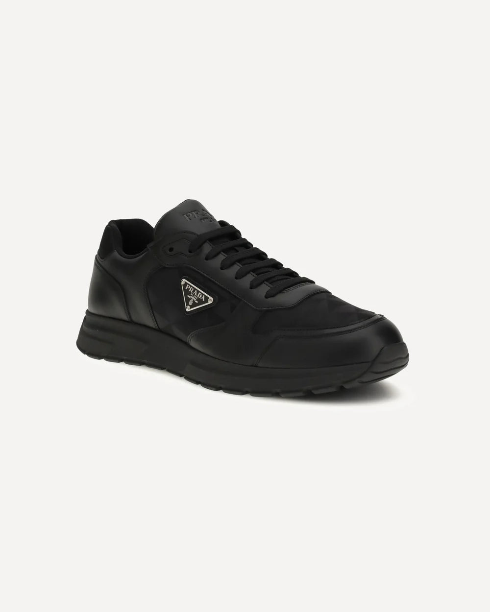 Sneakers Re-Nylon Nera Placchetta Prada