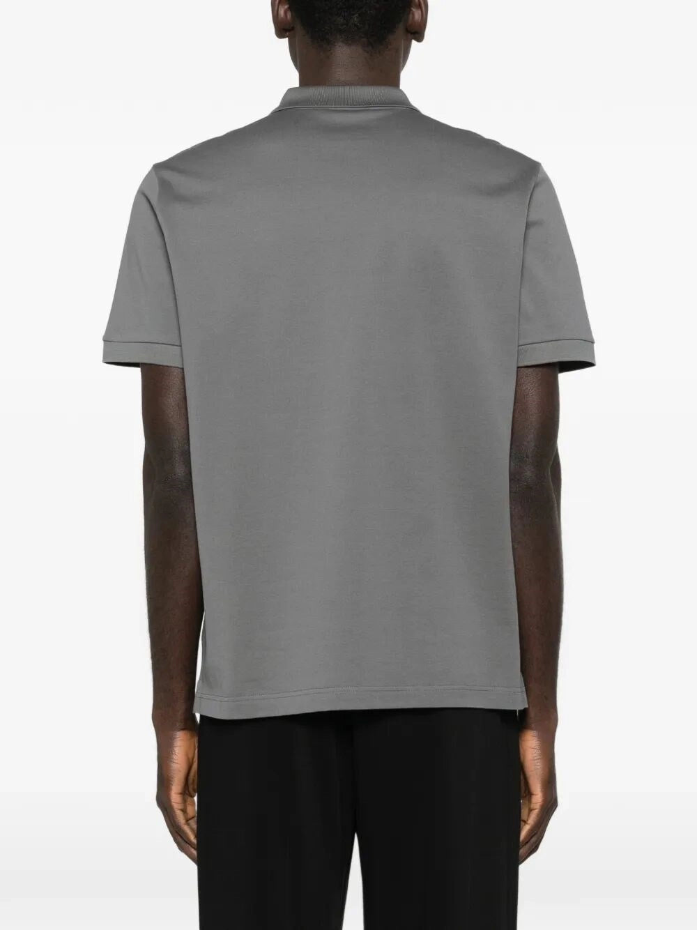 Polo Grigia Acciaio con Placchetta Metallica Logo Prada