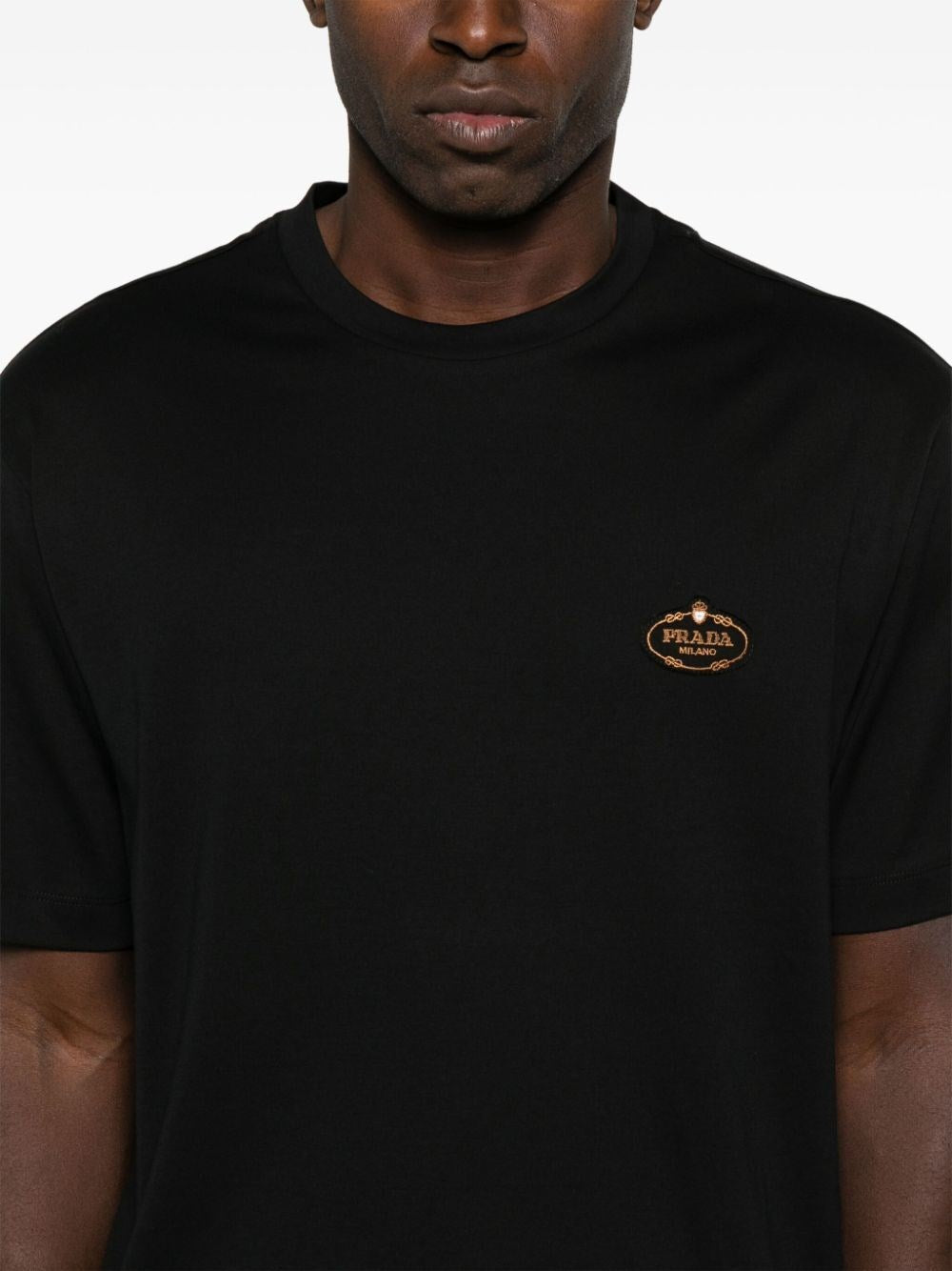 T-Shirt Nera Logo Petto Prada