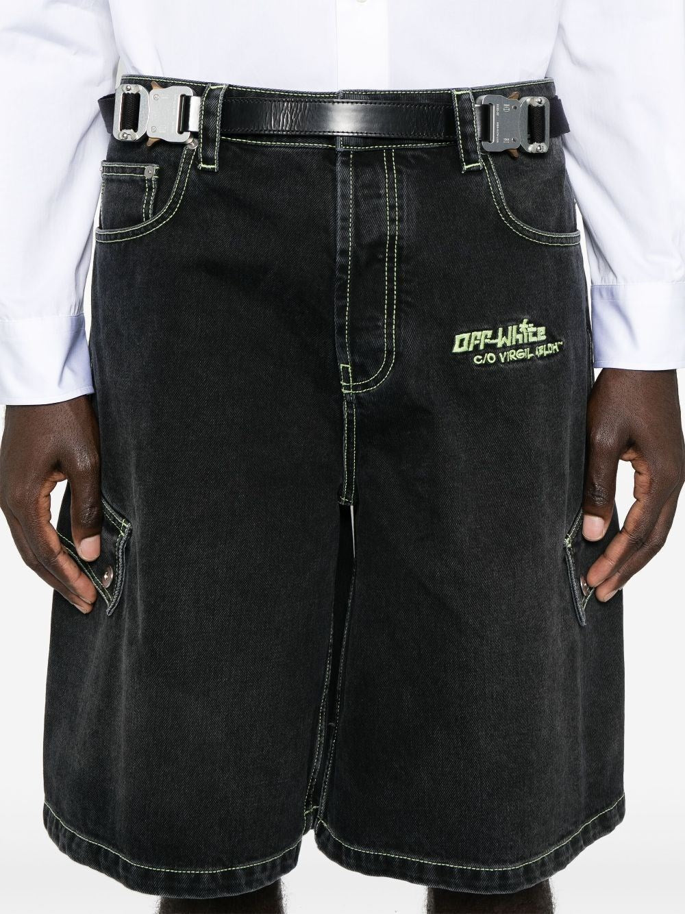 Shorts in Denim Tasconi Off-White