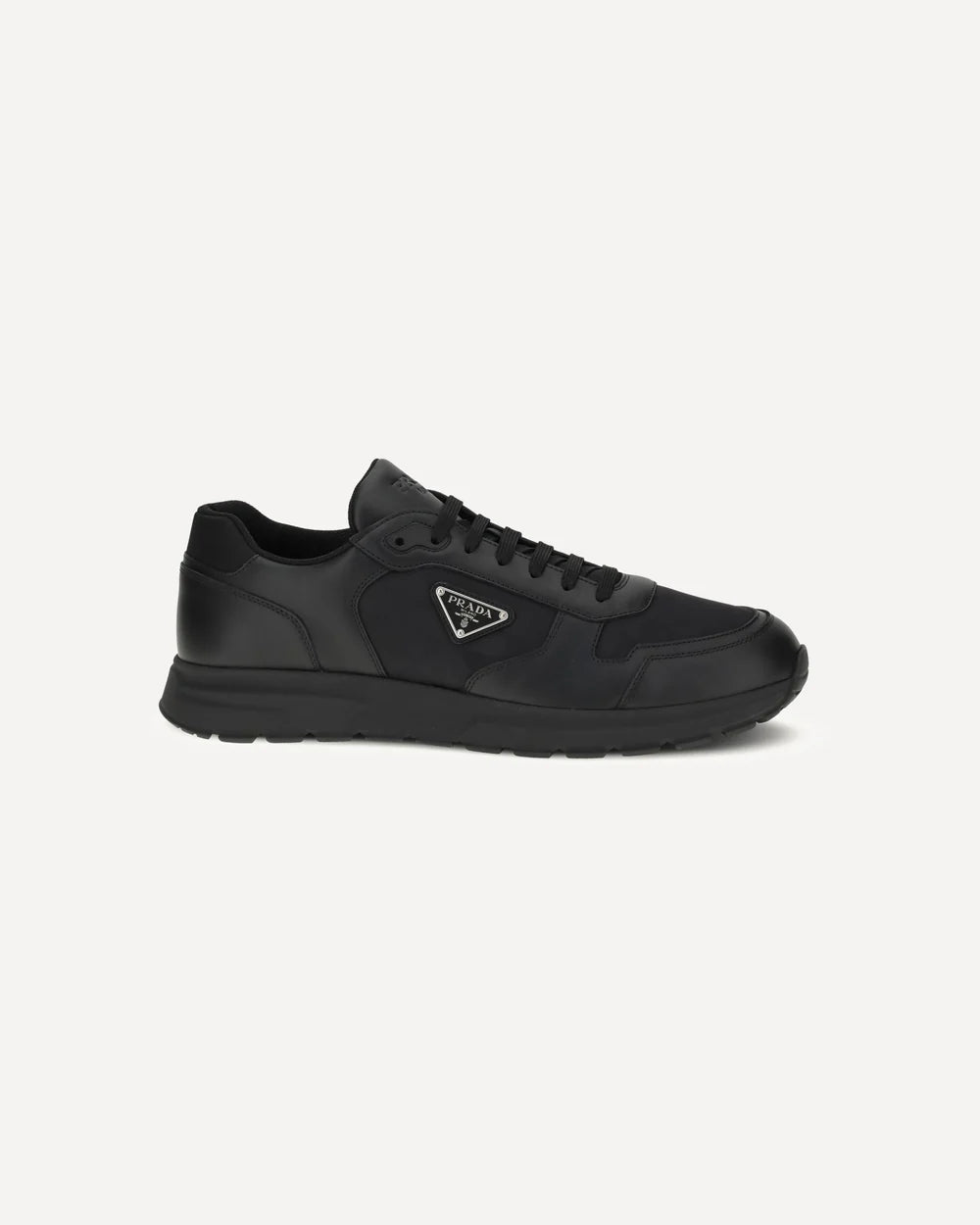 Sneakers Re-Nylon Nera Placchetta Prada