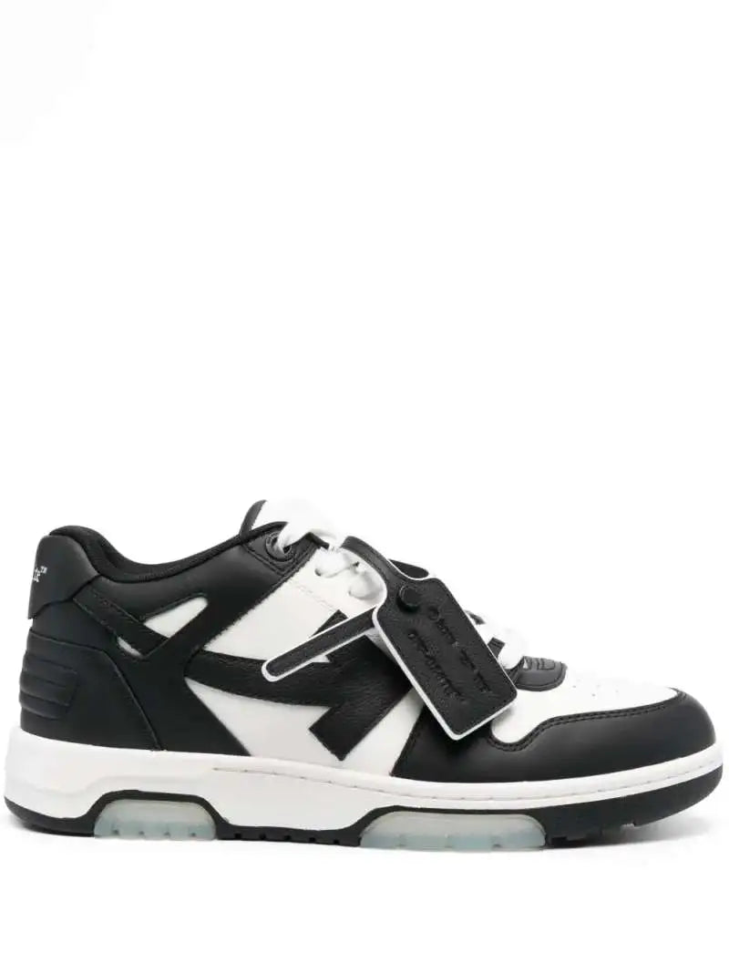 Sneakers Out Of Office Bianca e Nera Off White