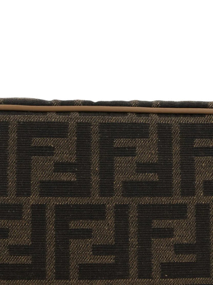 Beauty Case Logo Classico All Over Fendi