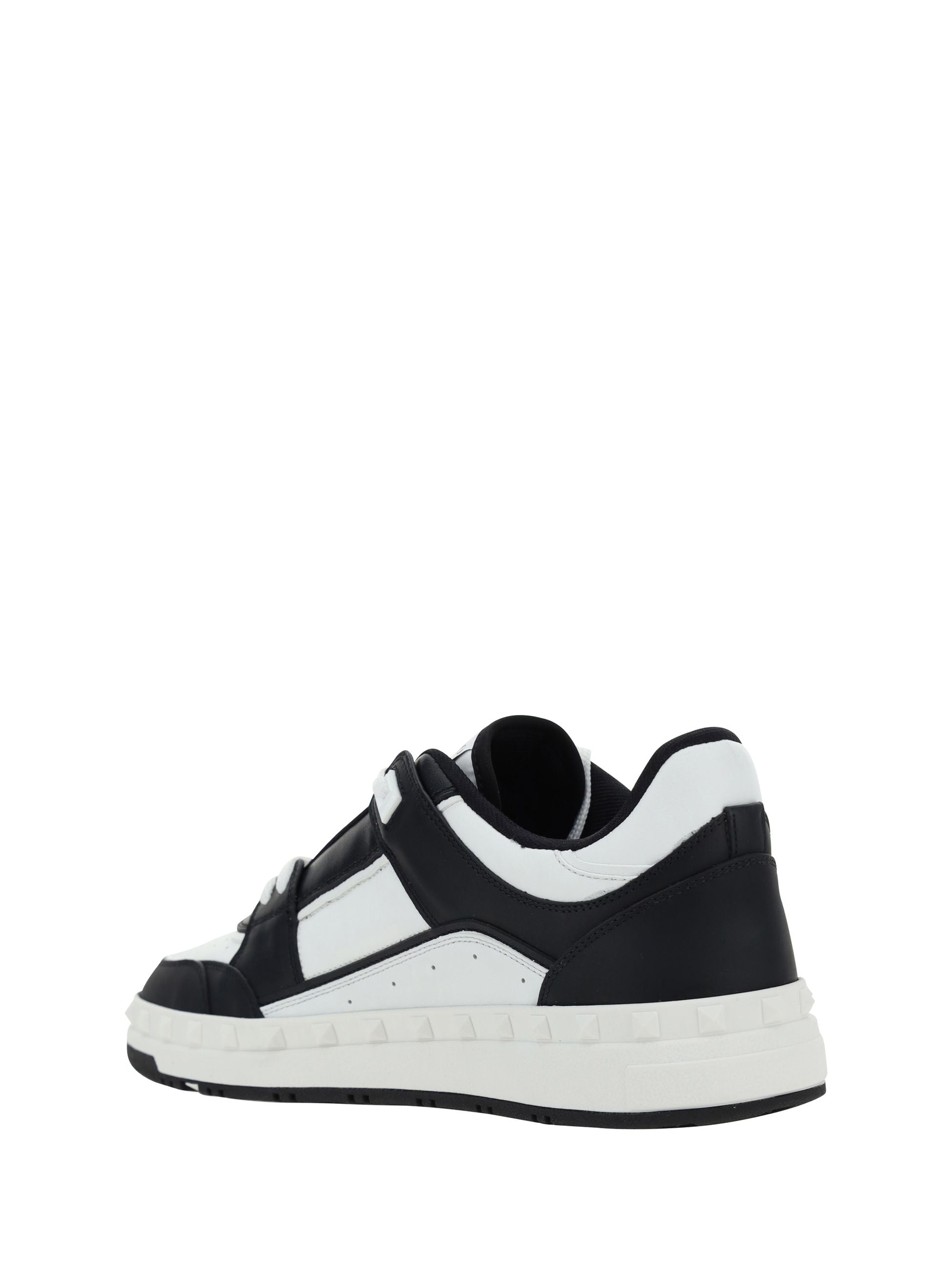 Sneakers Bianca e Nera in Pelle Valentino