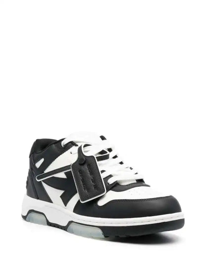 Sneakers Out Of Office Bianca e Nera Off White