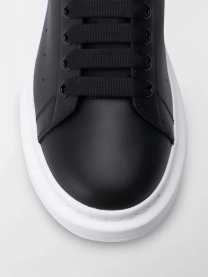 Sneakers Nera Retro Bianco Alexander McQueen