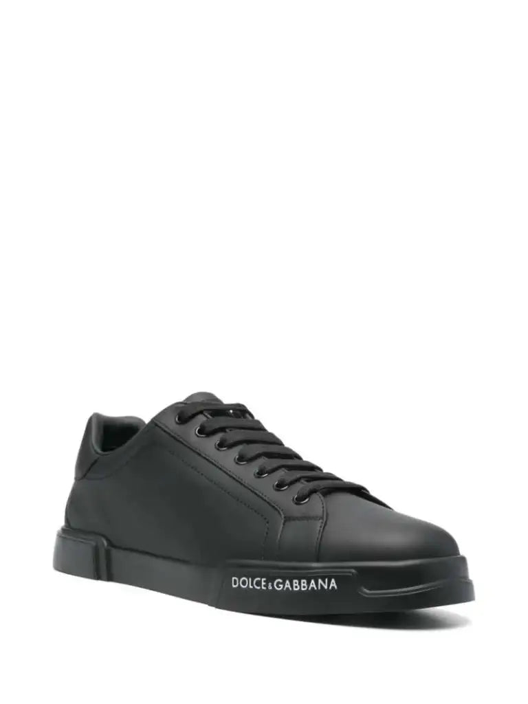 Sneakers in Pelle Nera con Scritta Logo Dolce e Gabbana